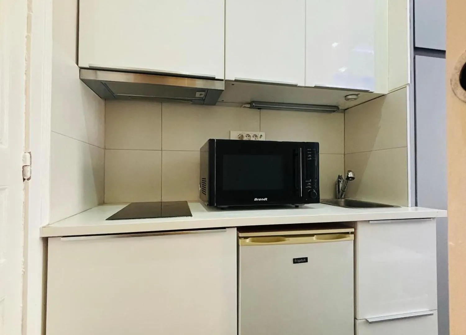 Appartement Coquet En Plein Coeur De Montmartre Paris Apartment